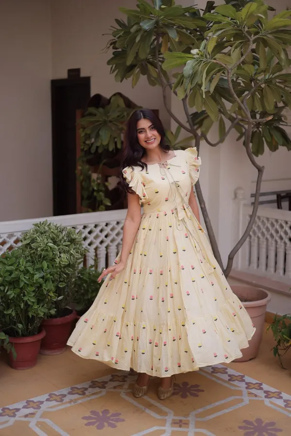 Cream_Cotton_Kurti_For_Women