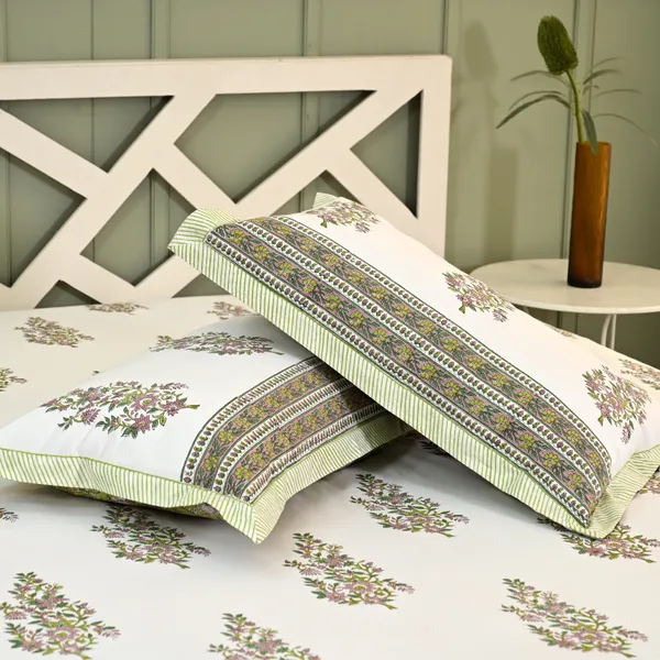 Mauve_Vatika_Hand_Block_Print_Cotton_Bedsheet_|_250_TC