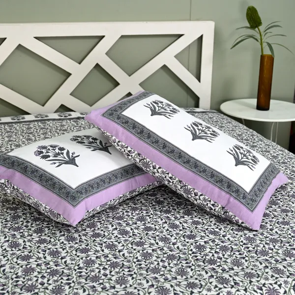Jamuni_Bagh_King_Size_Bedsheet_With_2_Pillow_Covers_|_144_TC