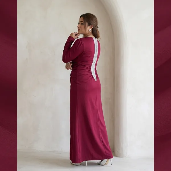 Maroon_Cotton_Premium_Gown_For_Women