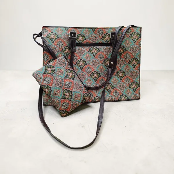 Multicolor_Printed_Fabric_With_Faux_Leather_Straps_And_Trims_Tote_Bag_With_Pouch_For_Women_Pack_Of_2