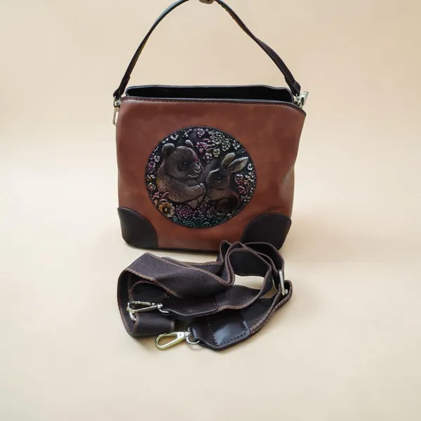 Tan_Leather_Handbag_For_Women