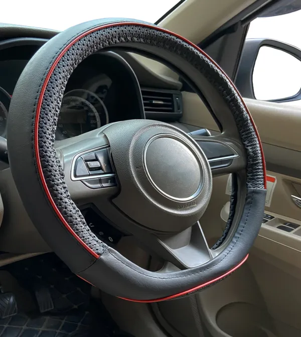 Steering_Black_Red_Punch