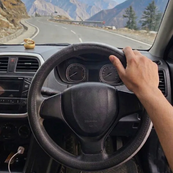 Steering_Full_Beige_Side_Black
