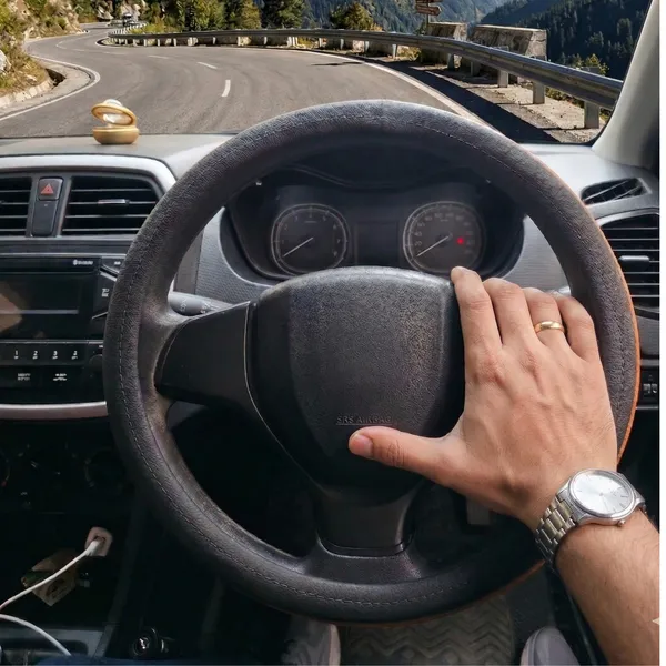 Steering_Full_Tan_Side_Black
