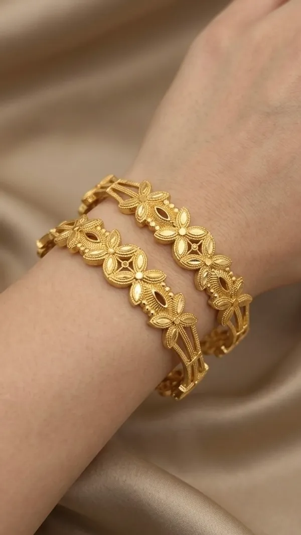 Gold-Plated_Floral_Leaf_Motif_Bangles_For_Women