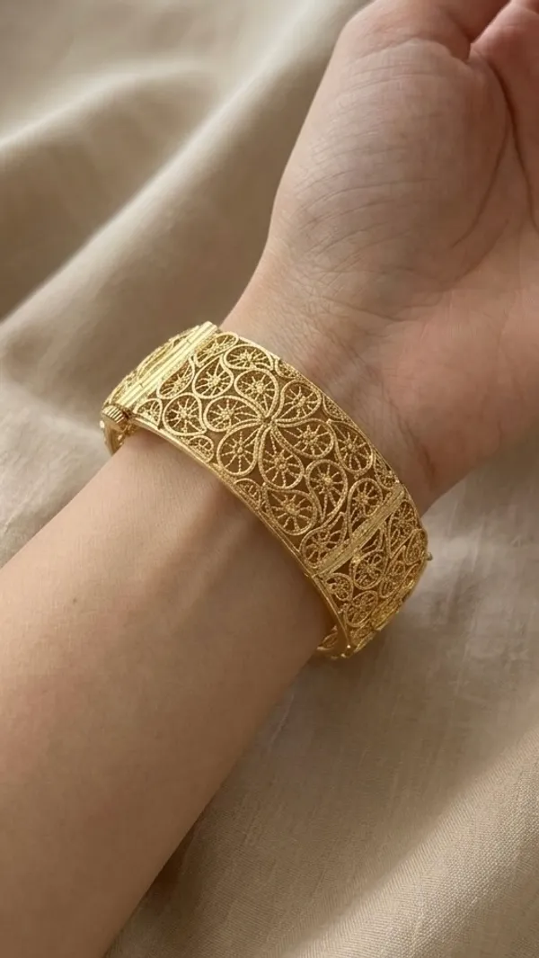 Gold_platted__Bangles_combo_For_Women_pack_of_3