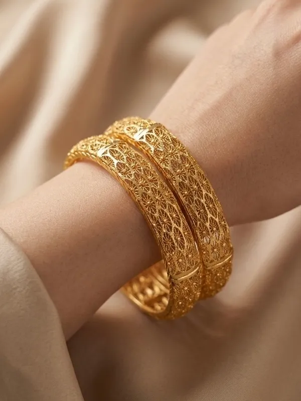 Gold_Metal_Textured_Floral_Motif_Bangles_For_Women