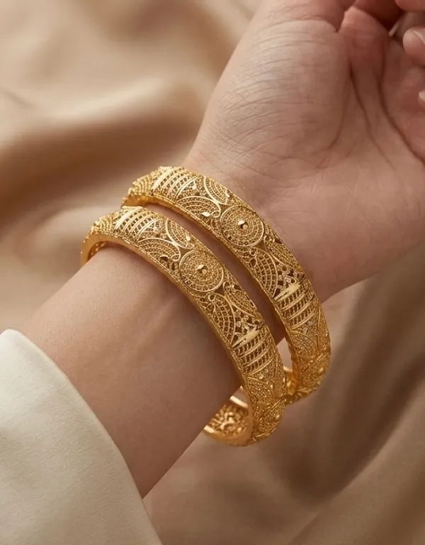 Gold_platted_Bangles_combo_For_Women_pack_of_3_set