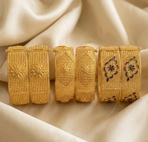 Gold_platted_scroo__Bangles_For_Women_combo_pack_of_3