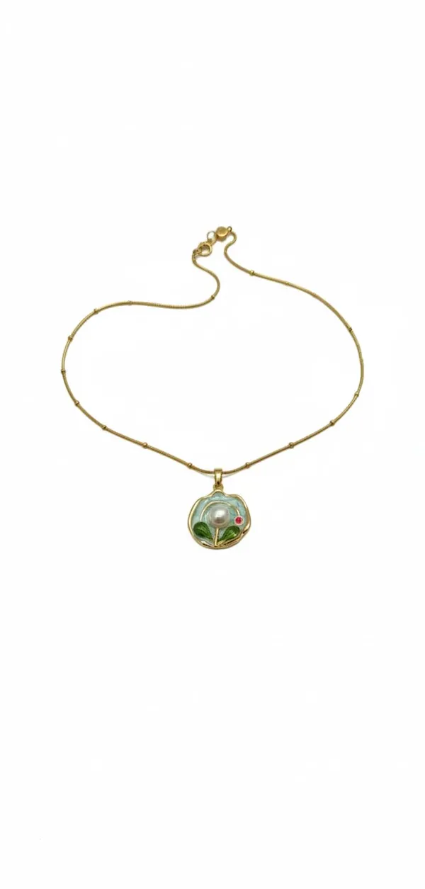 Floral_Pearl_Enamel_Pendant_Necklace