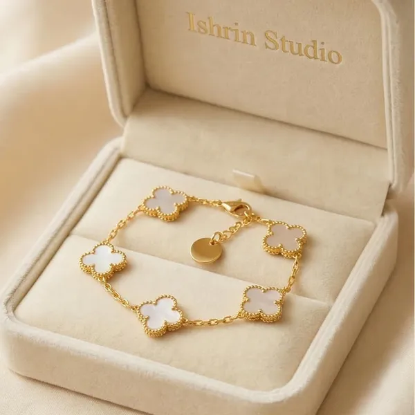 Clover_Charm_Bracelet
