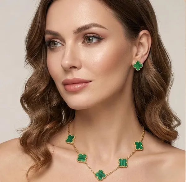 Clover_Charm_Jewelry_Set