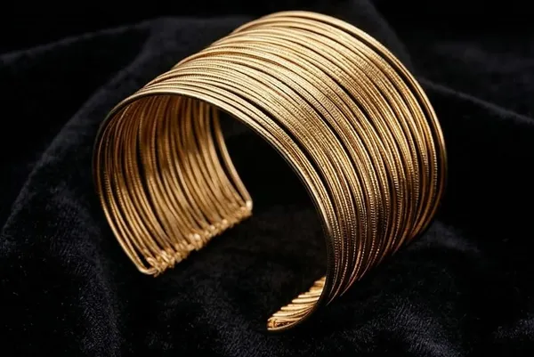 Alloy_Gold_Plated_Wire_Cuff_Bracelet_For_Women