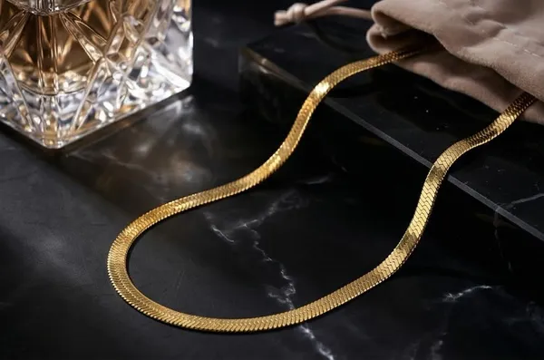 Herringbone_Chain_Necklace