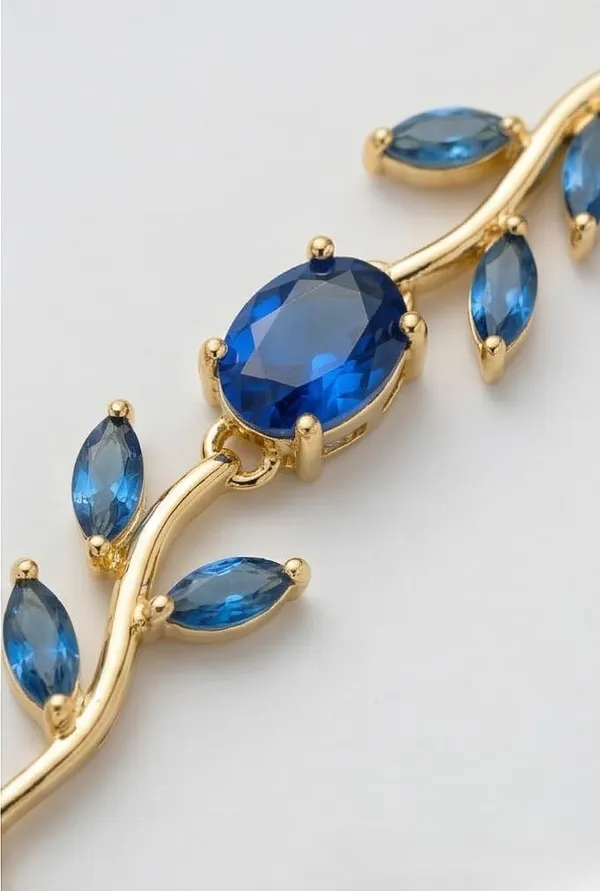 Leaf_Vine_Design_Bracelet_For_Women