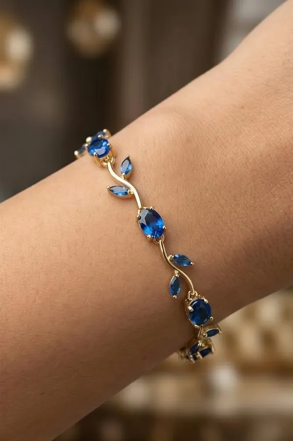 Leaf_Vine_Design_Bracelet_For_Women