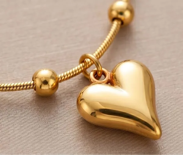 Heart_Pendant_Necklace