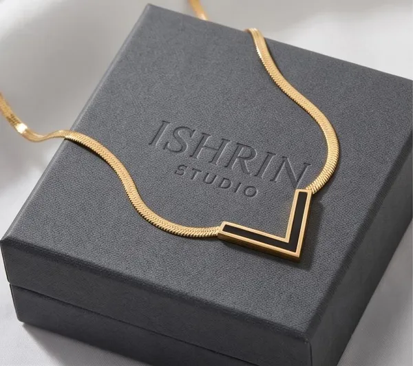 V_Shape_Pendant_Necklace_For_Women