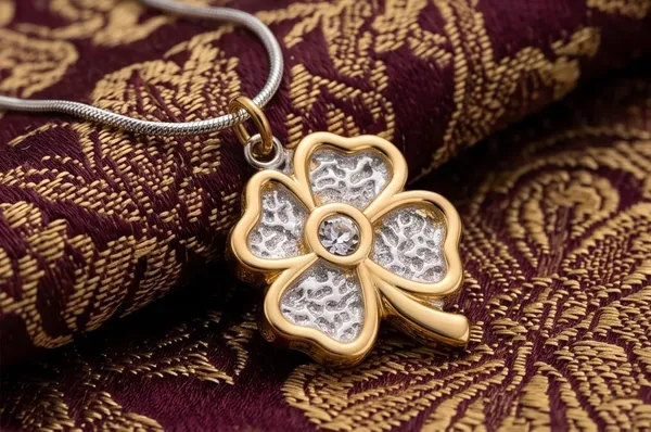 18k_Gold_Plated_Pendant_Necklace