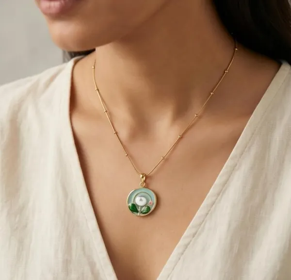 18k_Gold_Plated_Flower_Pendant_Necklace_For_Women