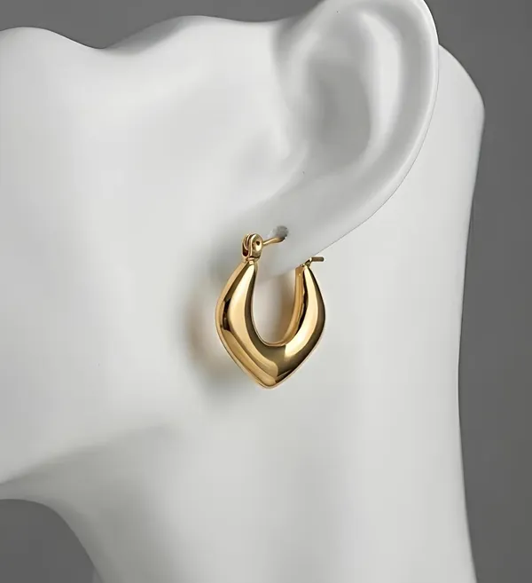 Heart_Hoop_Earrings