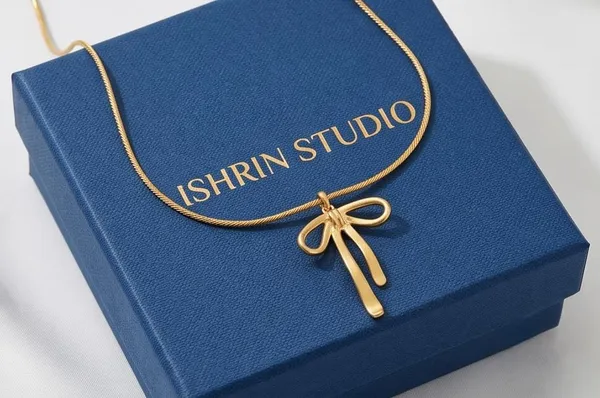 Pendant_Necklace_For_Women