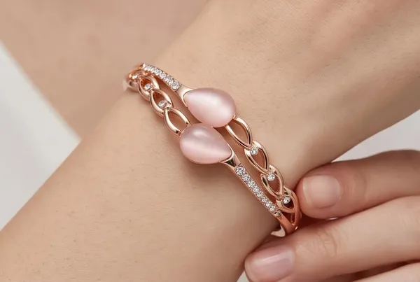 Fashion_Bracelet_For_Women