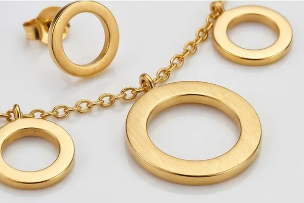 18k_Gold_Plated_Circle_Necklace_And_Earrings_Set