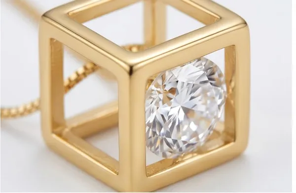 18k_Gold_Plated_Geometric_Cube_Crystal_Pendant_Necklace