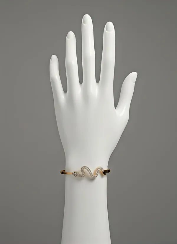 Ishrin_Studio_Alloy_Cubic_Zirconia_Gold-plated_Bangle