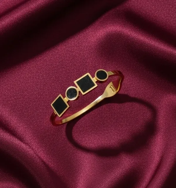 Ishrin_Studio_Alloy_Gold-plated_Bangle