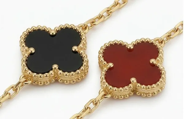 Ishrin_Studio_Stainless_Steel_Gold-plated_Bracelet