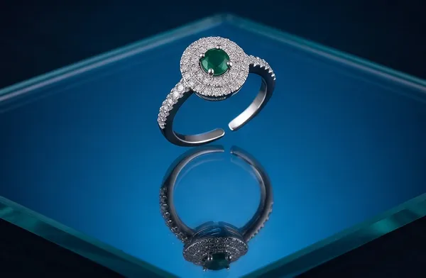 Ishrin_Studio_Silver_Plated_Green_Cz_Halo_Adjustable_Ring_For_Women_&_Girls_|_Emerald_Style_Solitaire_Statement_Ring