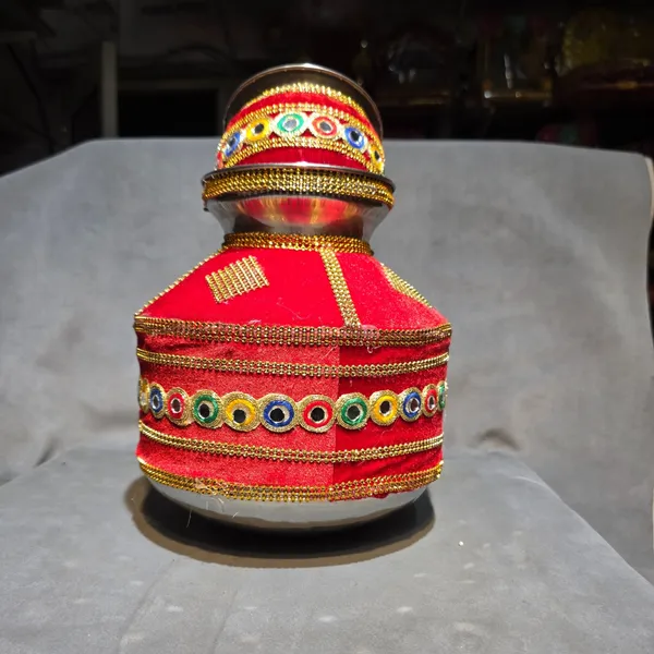 Fabric_Ethnic_Mirror_Work_Storage_Container_With_Lid