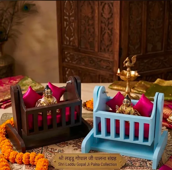 Wood_Fabric_Traditional_Brown_Laddu_Gopal_Palki_Set