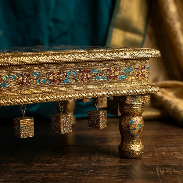 Brass_Enamel_Floral_Decorative_Box