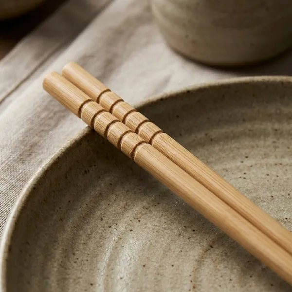 Bamboo_Traditional_Chopsticks_Set_-_Pack_Of_2