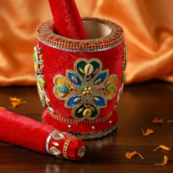 Red_Velvet_Gold_Embellished_Dandiya_Sticks_With_Decorative_Holder