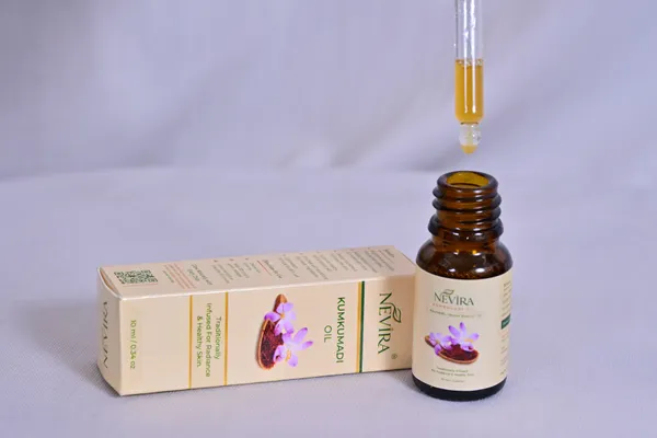 Pack_of_2_Nevira_Kumkumadi_Ayurvedic_Herbal_Beauty_Oil_+_Univarsal_Herbal_Hair_Oil_250_Ml
