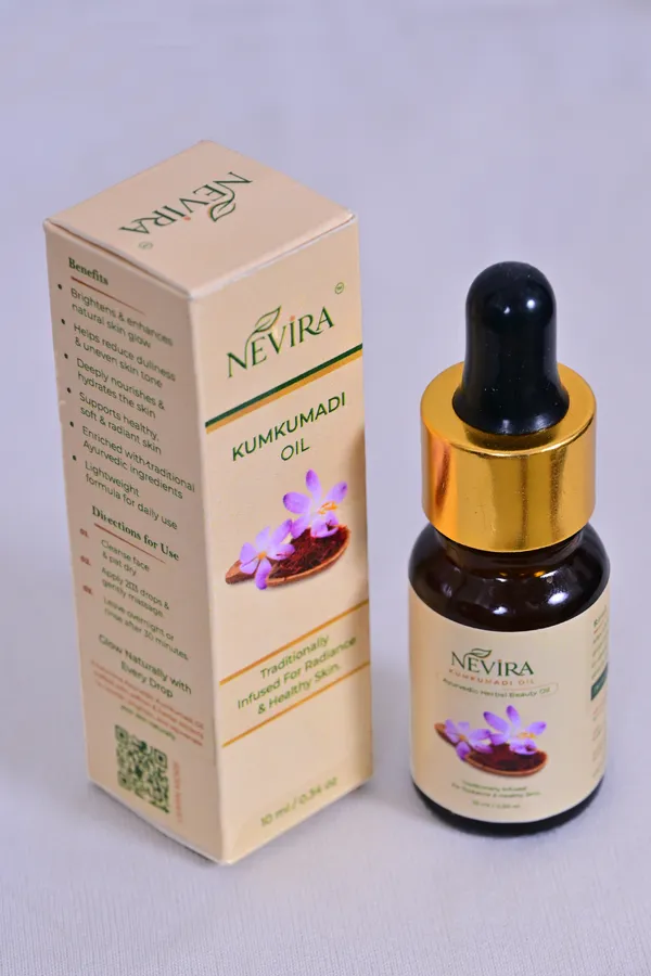 Pack_of_2_Nevira_Kumkumadi_Ayurvedic_Herbal_Beauty_Oil_+_Univarsal_Herbal_Hair_Oil_250_Ml
