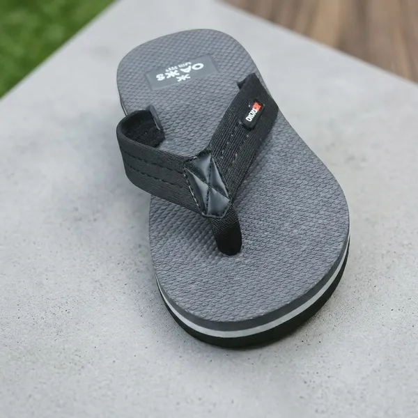 Grey_and_Black_Rubber_Flip_Flops_for_Men