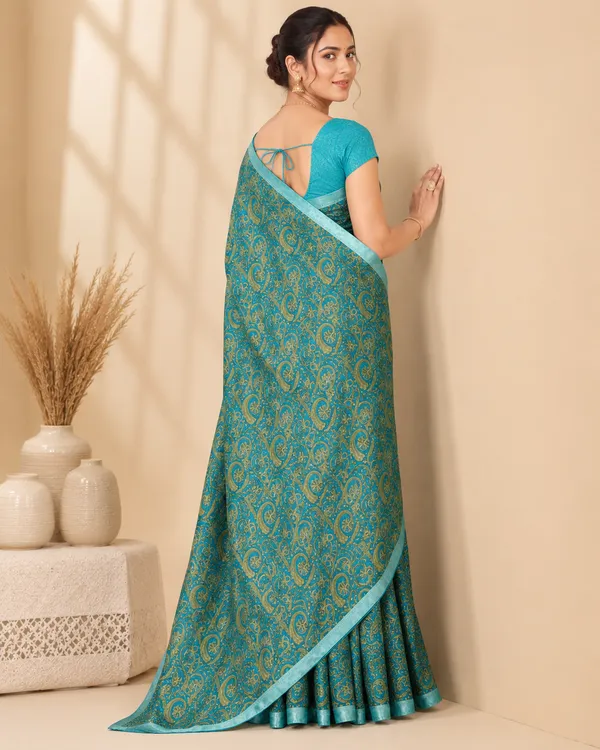 Lightweight_And_Graceful_Rama_Colour_Saree