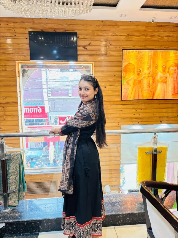 Elegant_Black_Printed_Anarkali_Kurta_Set_with_Dupatta_for_Women