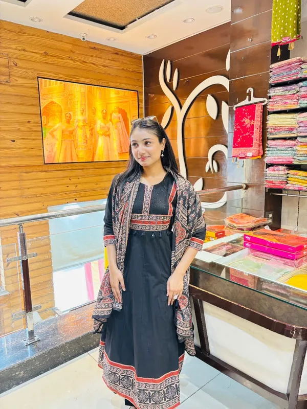 Elegant_Black_Printed_Anarkali_Kurta_Set_with_Dupatta_for_Women