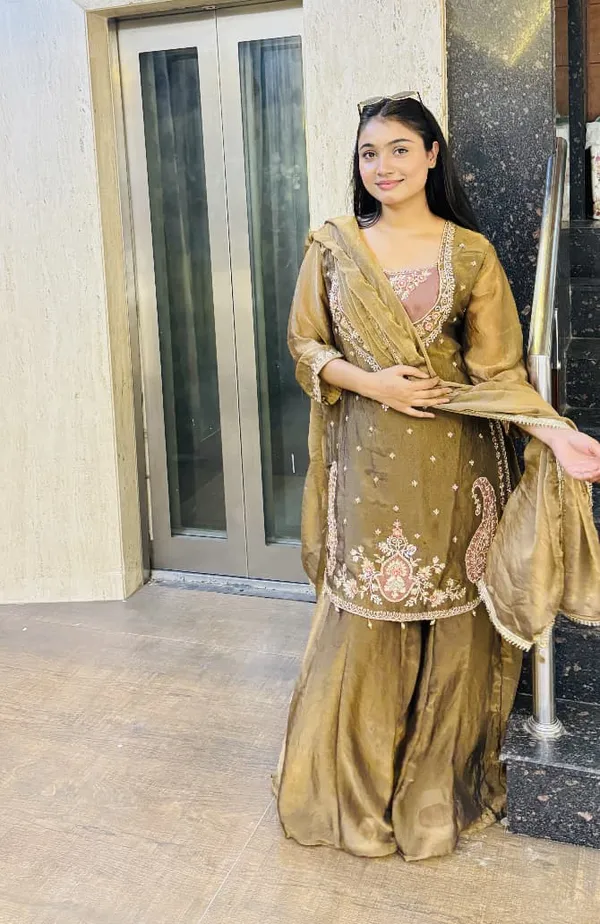 Elegant_Olive_Brown_Embroidered_Sharara_Set