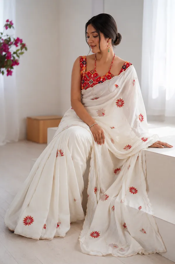 Timeless_Off_White_Organza_With_Statement_Red_Patola_Blouse_Saree