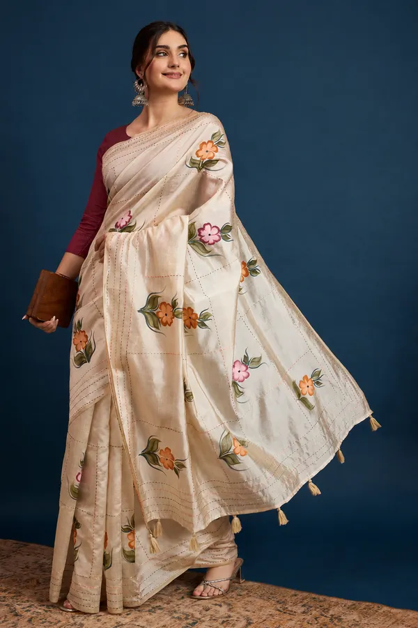 Cream_Floral_Embroidered_Silk_Blend_Saree_For_Women