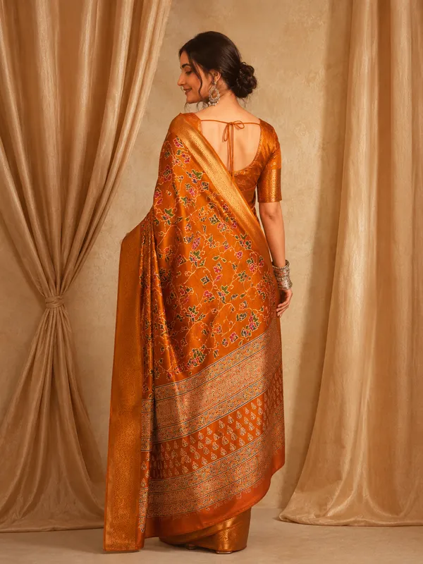 Mustard_Patola_Saree_with_Rich_Zari_Border
