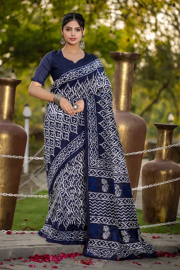 Timeless_Batik_Art_On_Luxurious_Soft_Silk_Saree